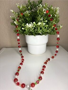 Chico’s Crystal Rhinestone Strawberry Beaded Statement Necklace Red White Green
